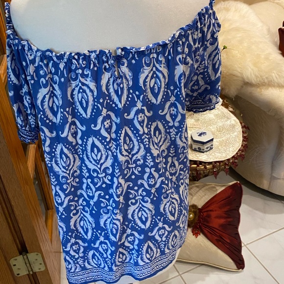 "grand and greene" Blouse~ large~ juniors
New never wore but was washed - Picture 5 of 6